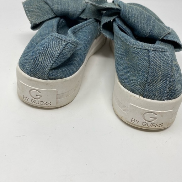 Women’s Guess Chippy Denim Sneaker - Picture 5 of 5